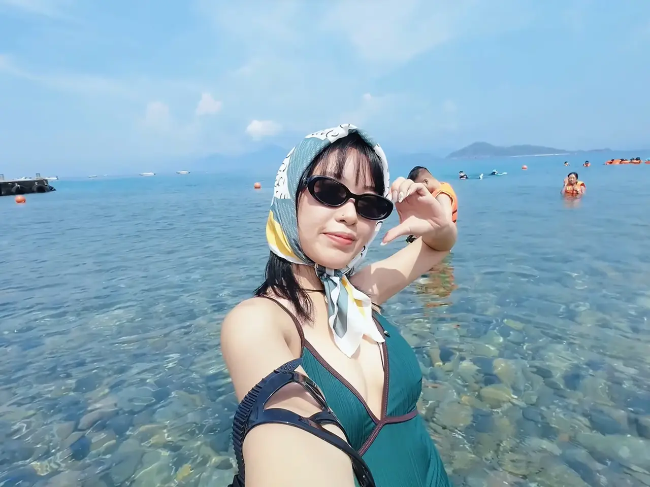 Tour 3 Đảo Hòn Mun - Làng Chài - Mini Beach